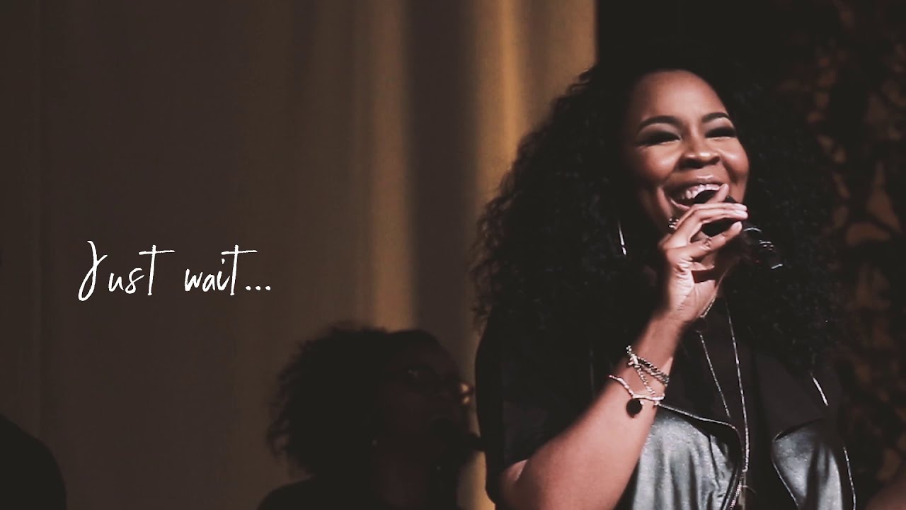 Nia Allen - Wait (Live) - Official Lyric Video