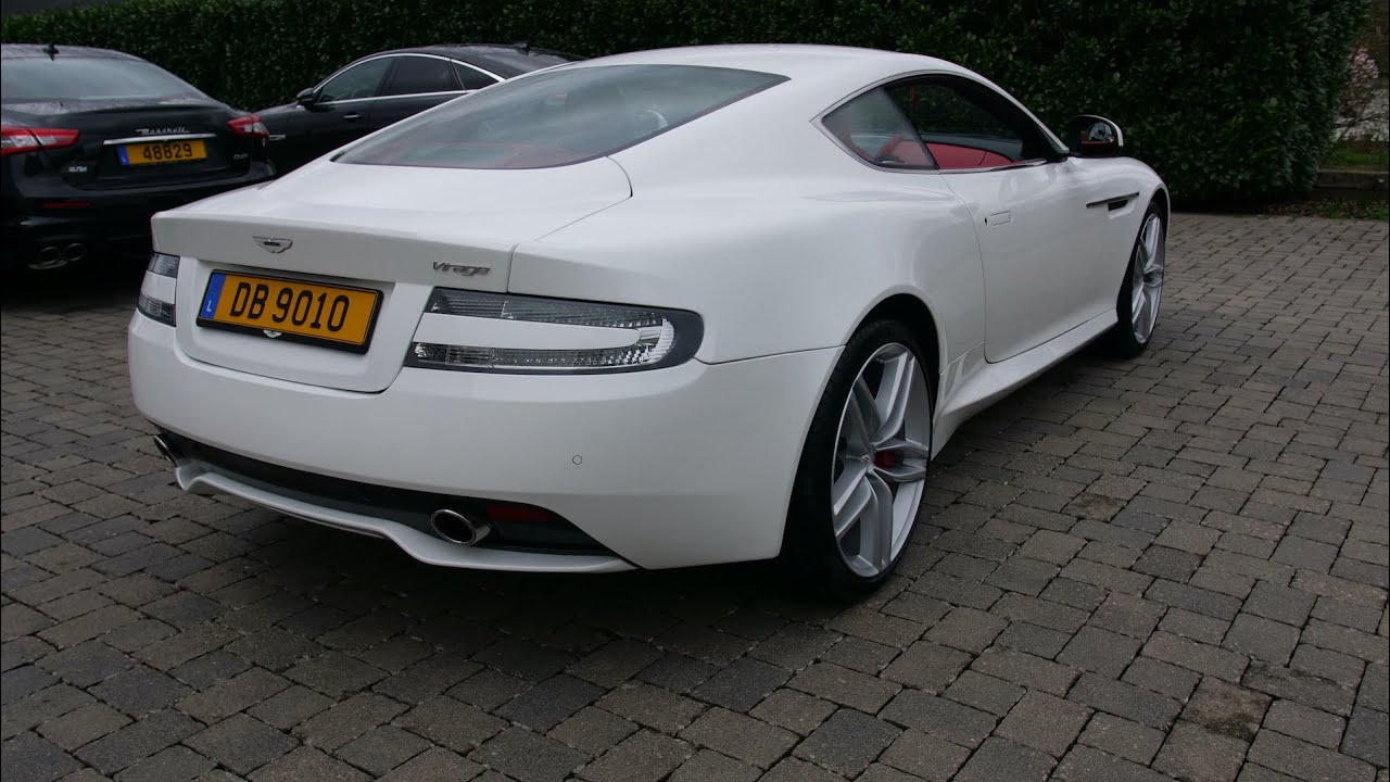 Aston Martin V12 high Revs crazy sound.