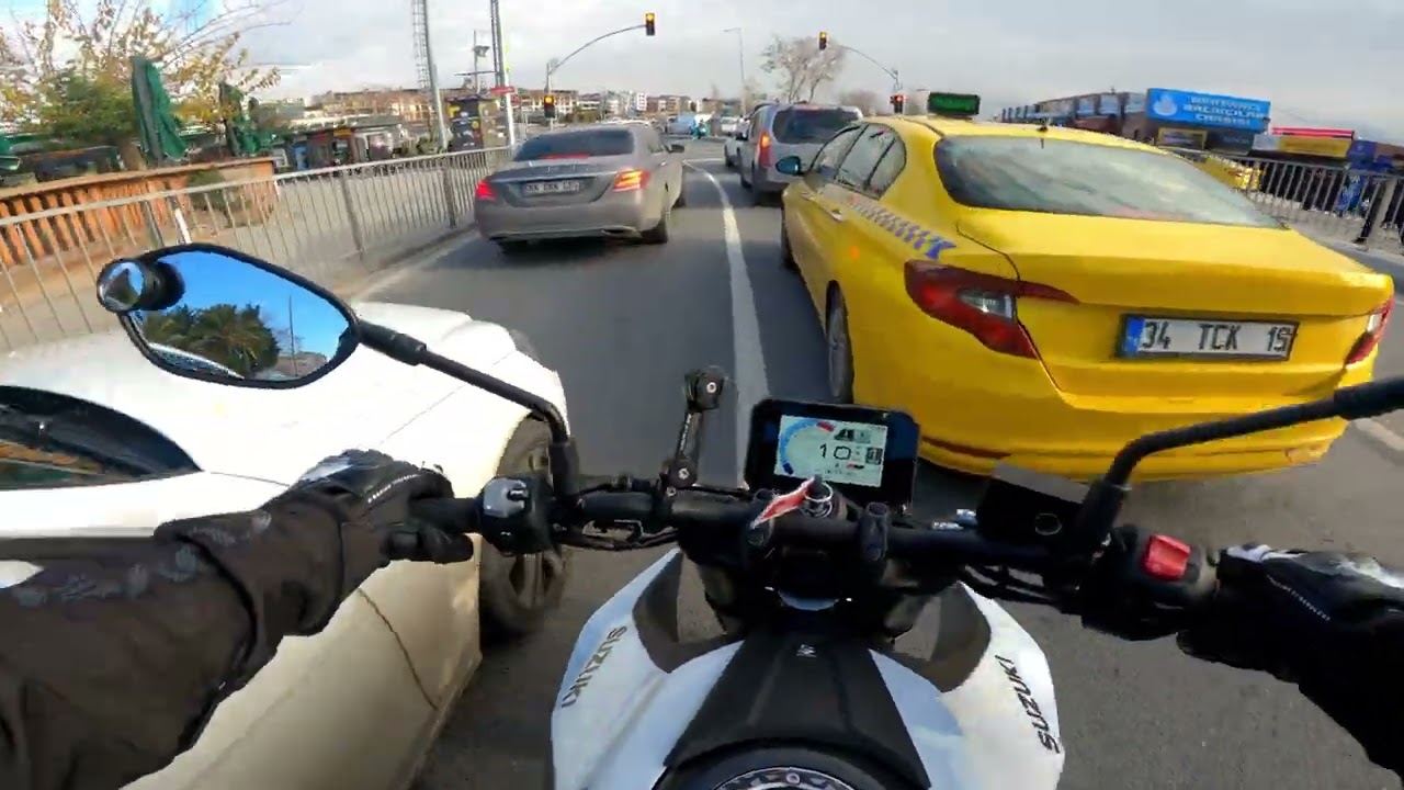 SUZUKİ GSX8S // Short Route