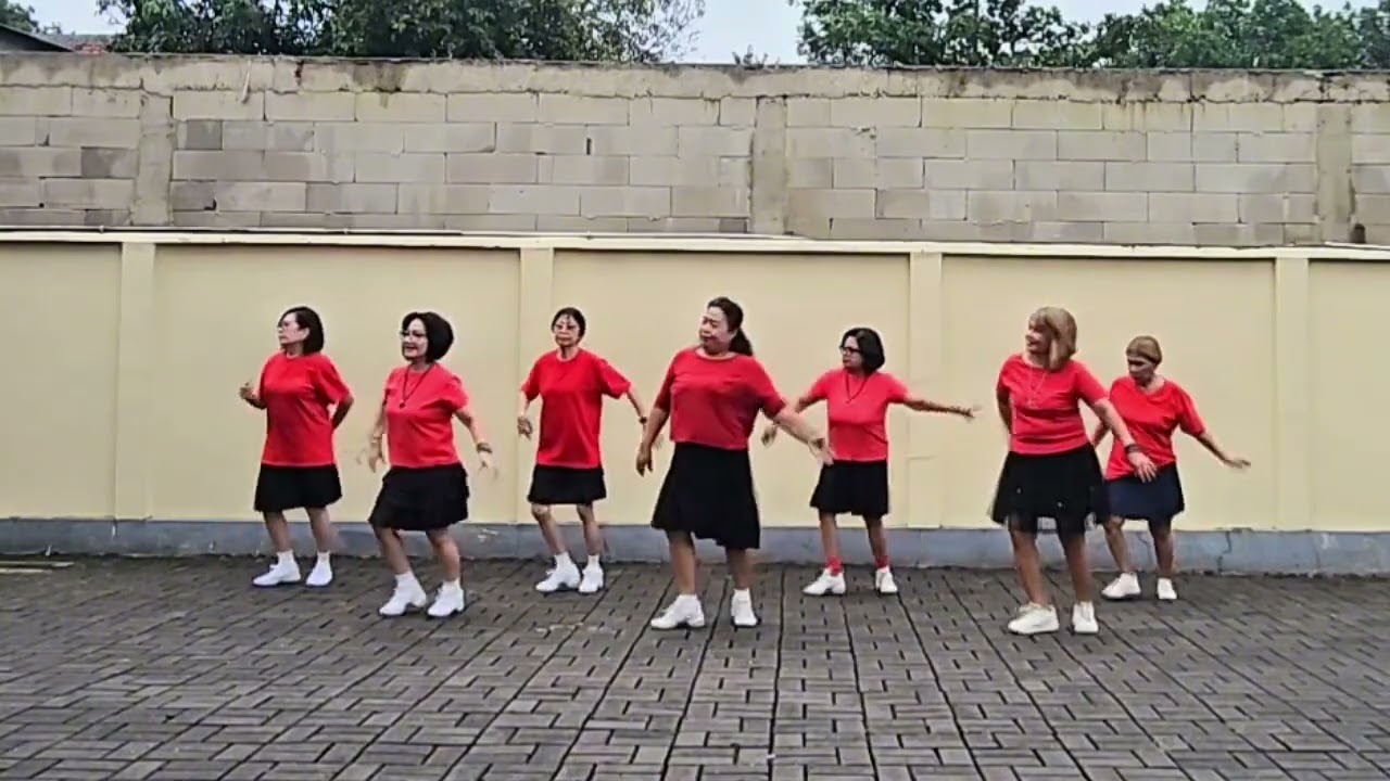 Sik Sik Sibatumanikam LD/Choreo: Greesita Wiranegara (INA)Jan 2026/Demo:Dessy Lasso & Moms Ceria LD