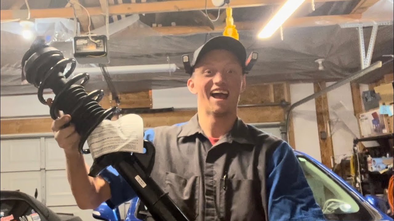 2015 Buick Encore front struts and rear shock absorbers replacement.