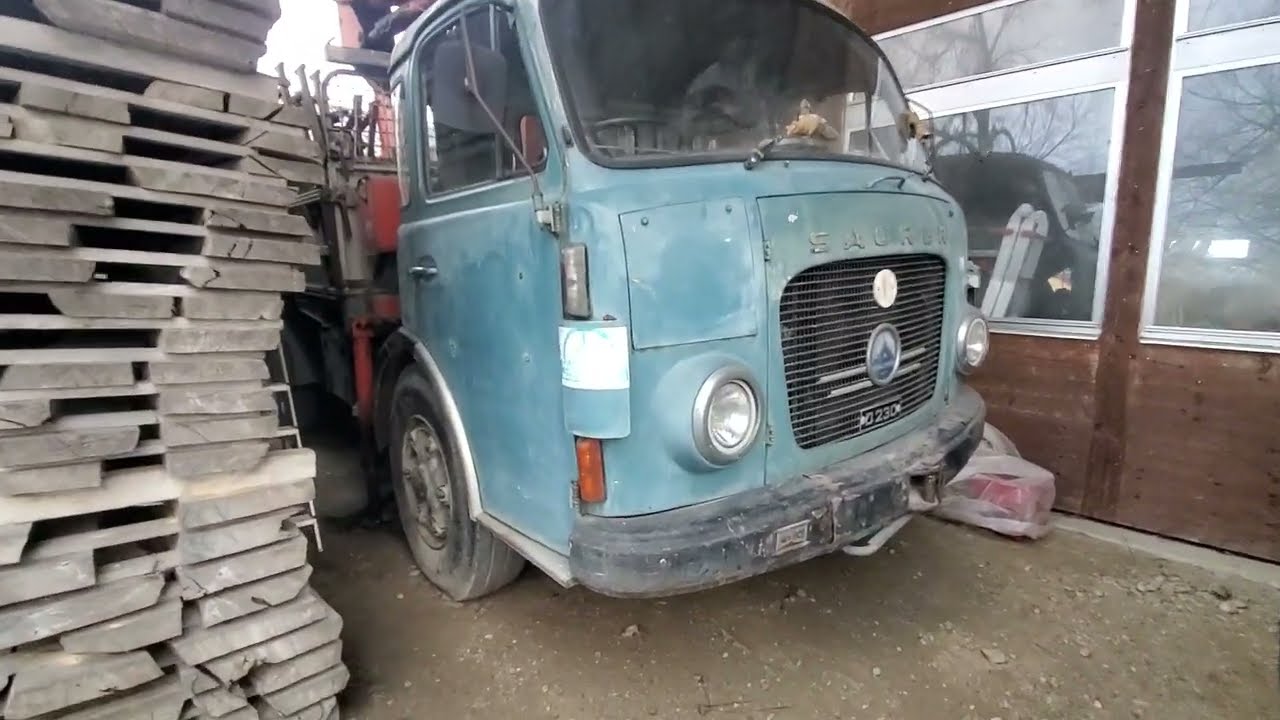 Винтажный станок Saurer D230 найден в заброшенном месте! Старая столярная мастерская – кто-нибудь...