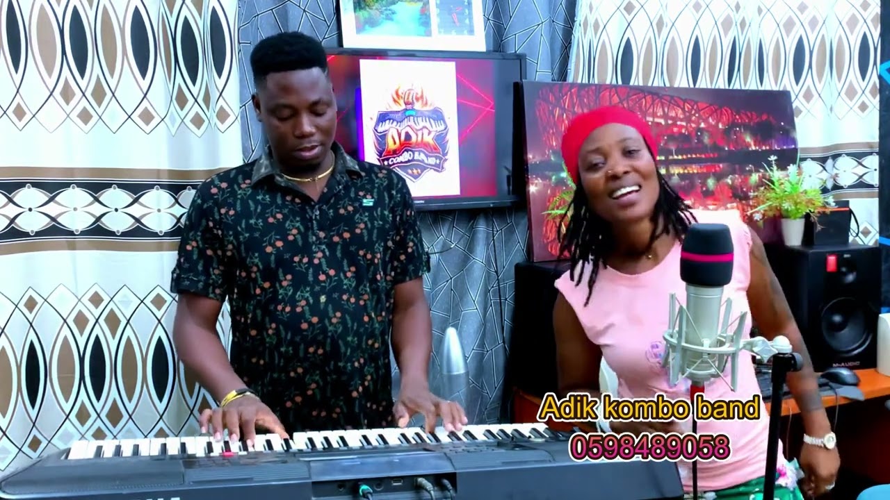 Wow look at hw Adik kombo band performance this adadamu song with different energy