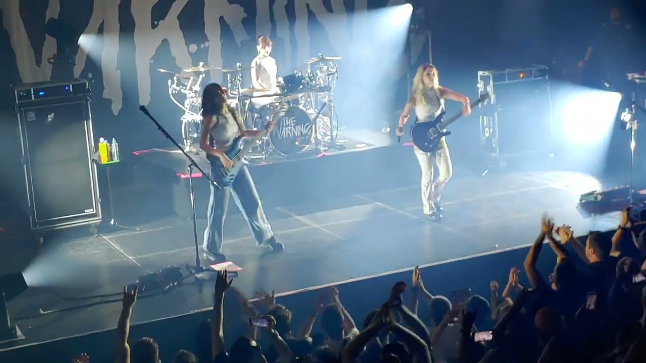The Warning -4- Melkweg Amsterdam 05-08-2024 Consume - Disciple - SHARKS