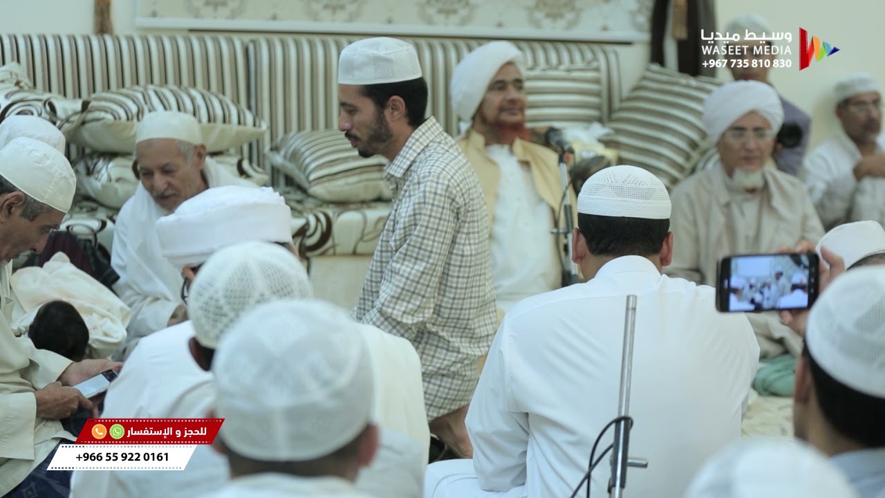 المنشد الحادي علوي بلفقيه / حسبي جزيل الجود #جلسة_عقيقة في بيتنا بتريم حضرموت