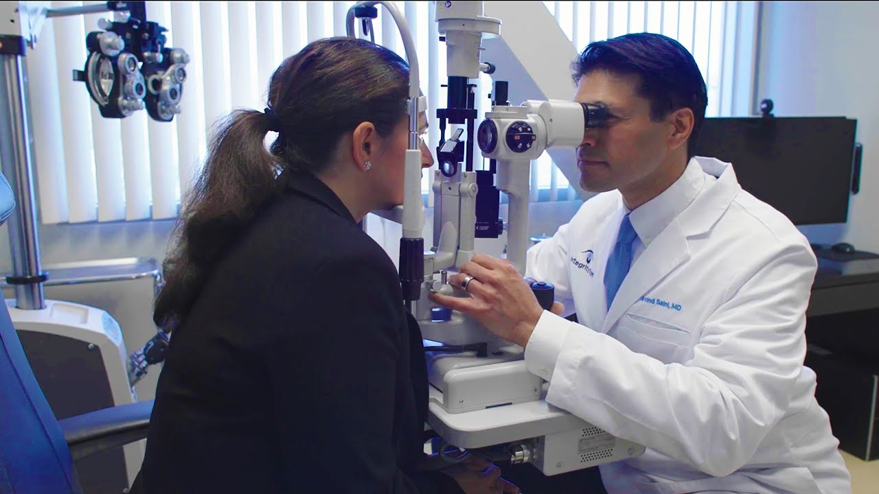 Ophthalmologist Builds His Practice and Relationship with Topcon