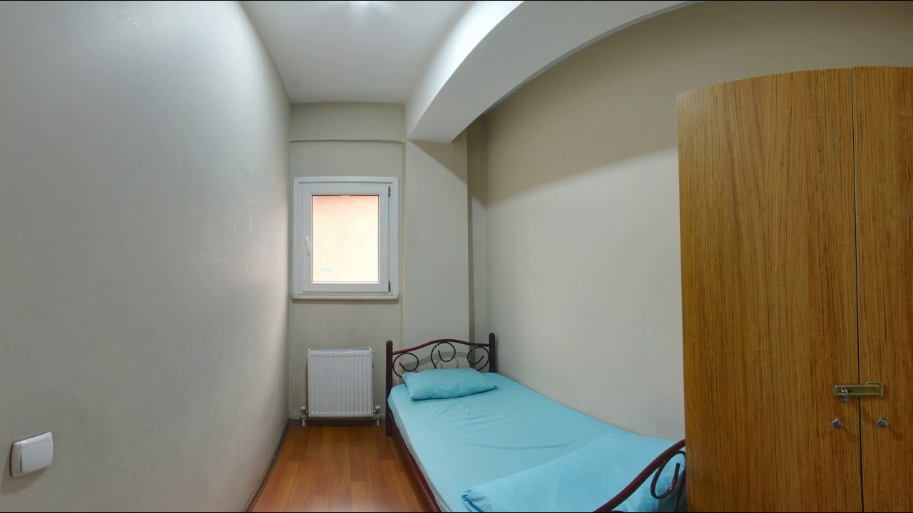 G&ouml;k&ccedil;e Pansiyon - Tek kişilik camlı oda Aylık 700 TL