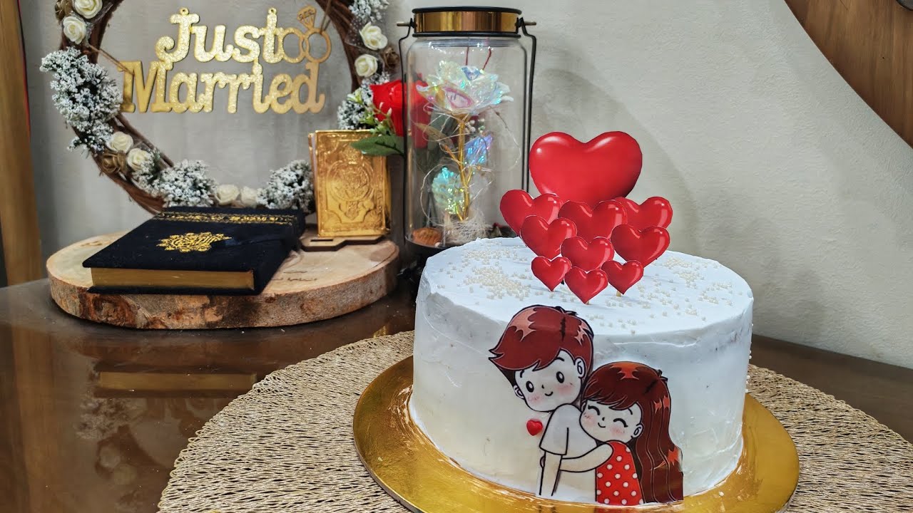 تورتة لاعياد الحب و الزواج 😍 بحشوة فراولة مميزة جداً و إزاي نعملها مشروع مربح من البيت