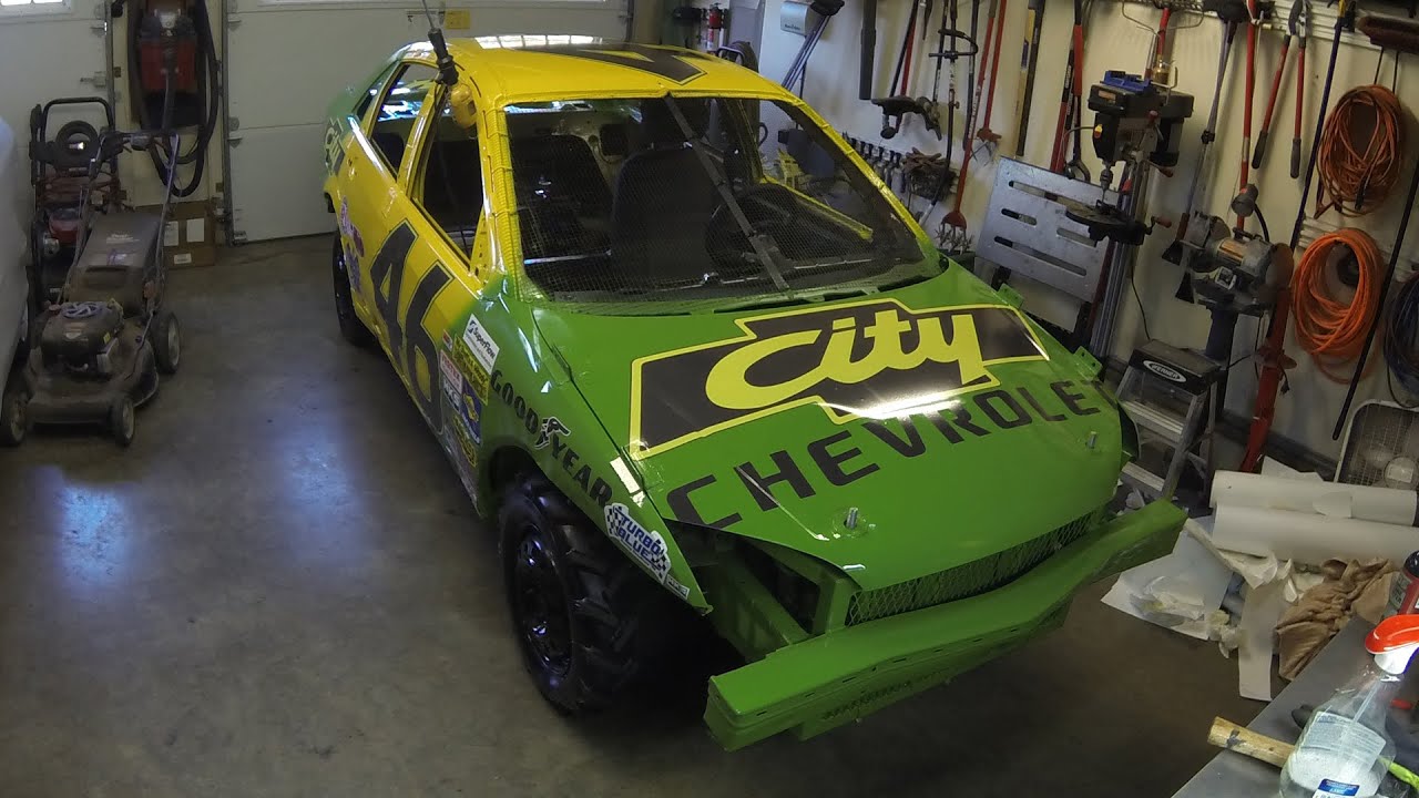 2016-08-10 Figure 8 Derby Timelapse Build Short