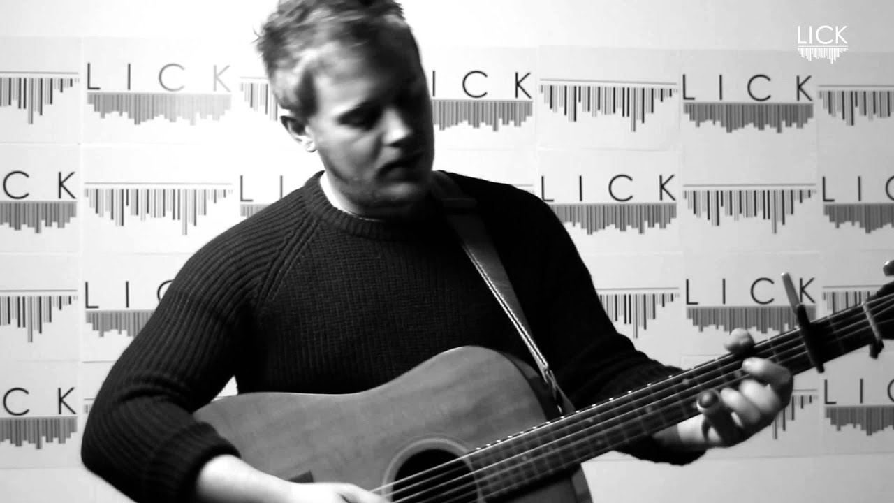 PERFORMANCE: Harry Pane - Cold Light Of Day