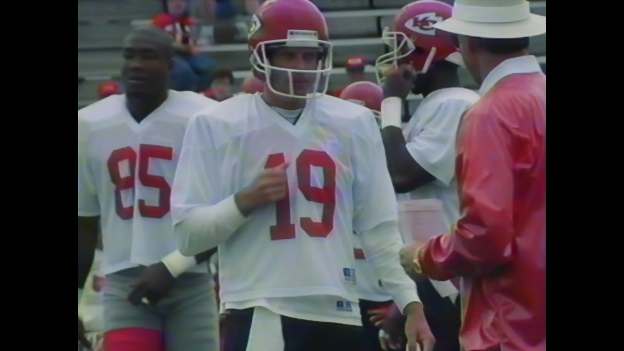 Chiefs Update 1993:  Kevin Harlan interviews Paul Hackett about KC's new offense under Joe Montana