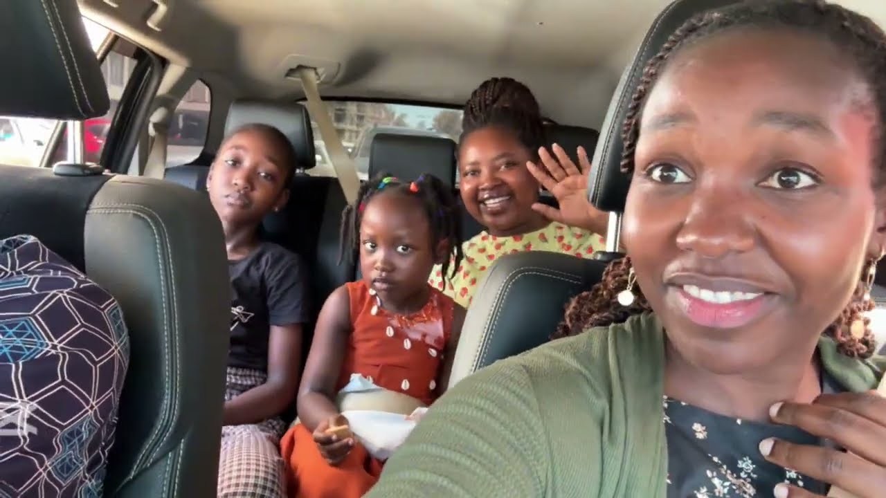 A weekend vlog |Goodies from the village | Church |Sunday lunch 