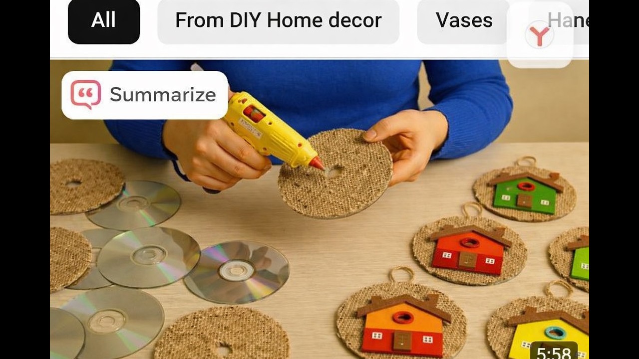 Don't throw away your Old CDs! Easy DIY beautiful wall hanging home decor🏠