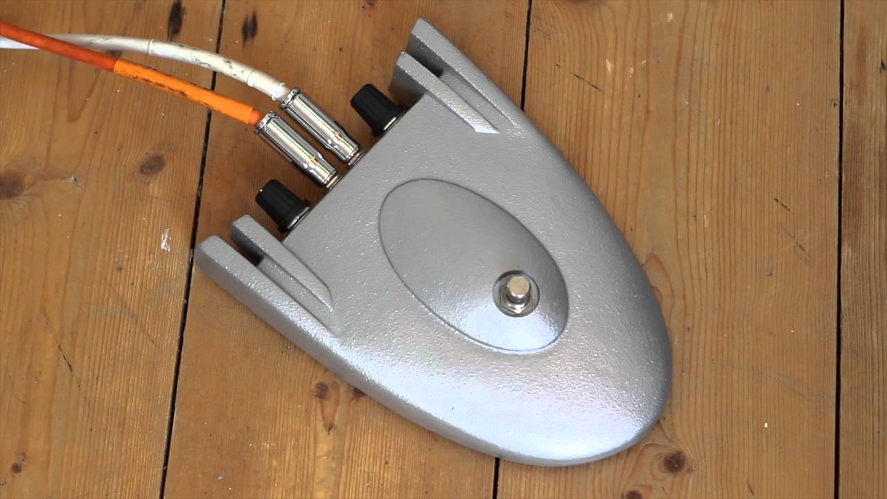Roger Mayer Octavia / Octavio 60 Second Demo