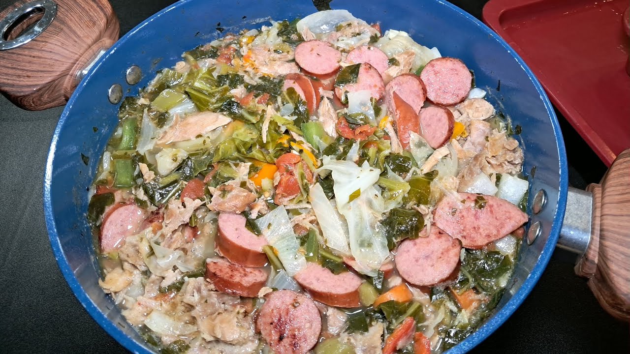 Тушеная капуста с листовой капустой | Простое и вкусное блюдо