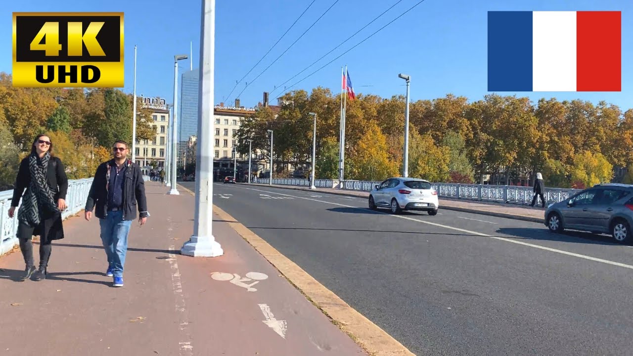 France Walking Tour, walk in the center of Lyon 4k, beautiful findings beautiful Town, VLOG