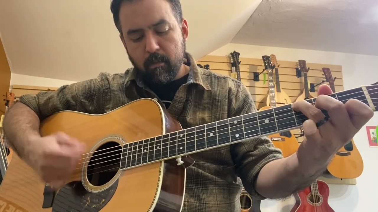 2006 Martin HD-35 DEMO