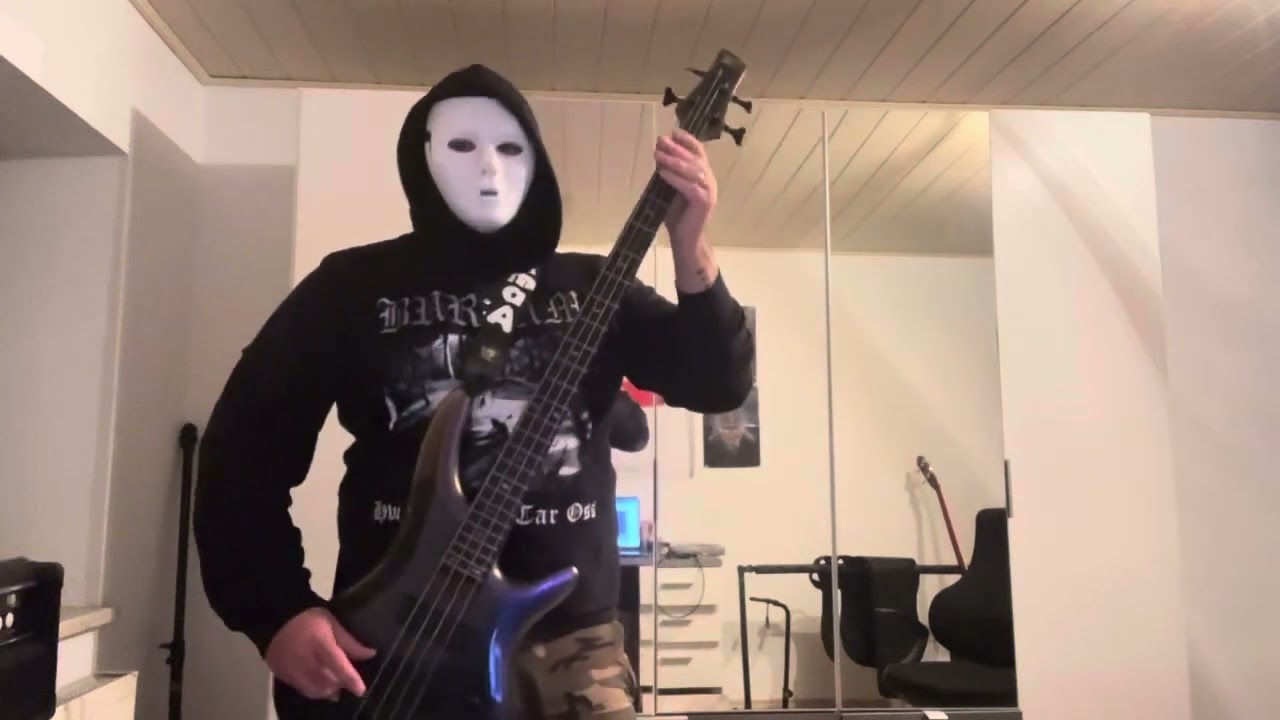 Mayhem - Freezing Moon (Bass Cover) 90‘s Black Metal Low Quality
