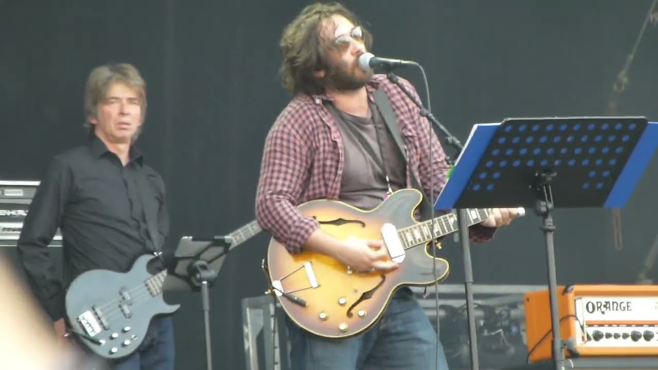 DAMIEN SAEZ I Fin des mondes Live @ Main Square Arras 06.07.2013