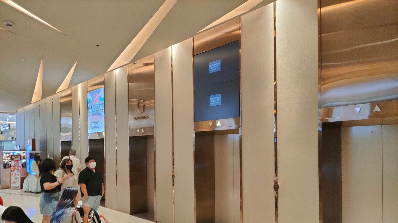Mitsubishi GPS-III Elevators at Siam Paragon, Bangkok, Thailand (South Wing)