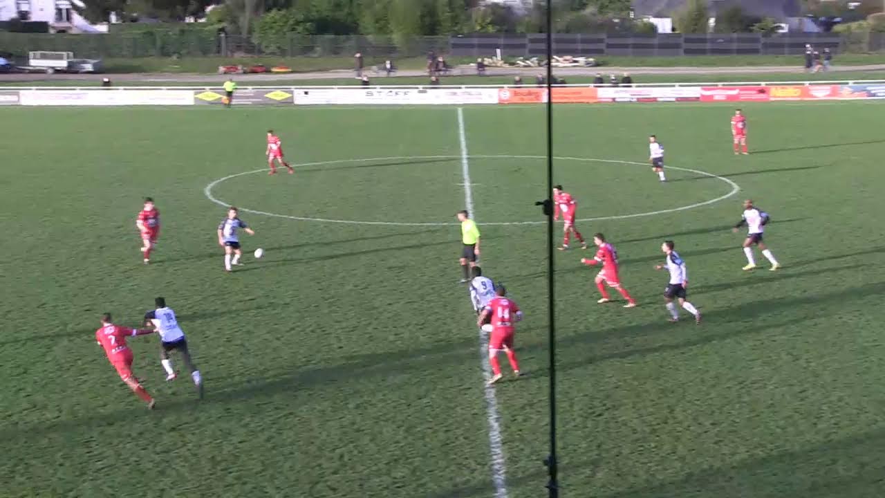 Football (R1). En direct: Ploërmel FC-Pluvigner