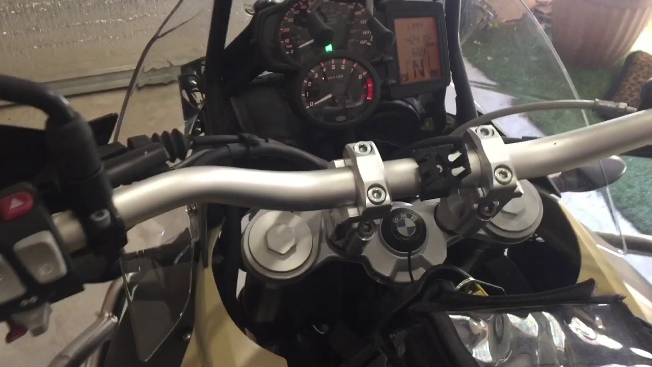 BMW 2014 f800GSA Yoshimura r77 vs. stock exhaust