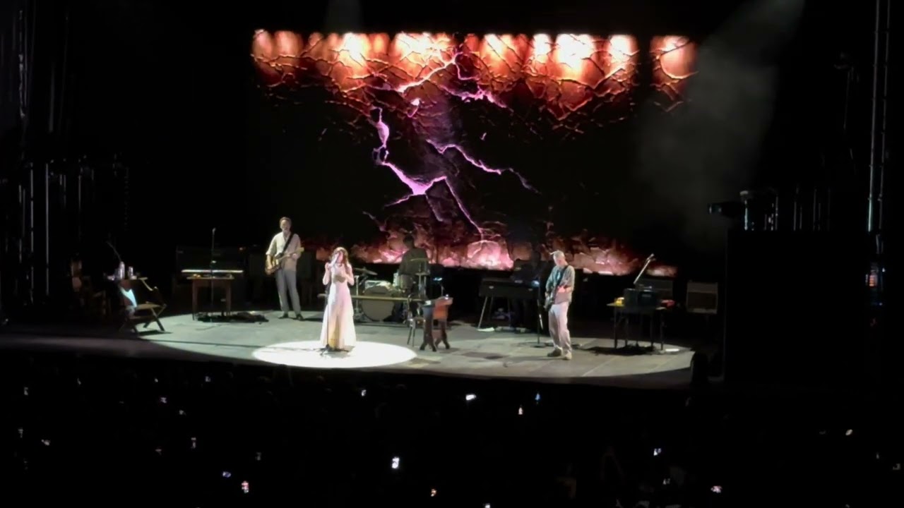 PJ  Harvey @ Noches del Botanico - Madrid - Down by the Water / To Bring You My Love - 07/06/2024