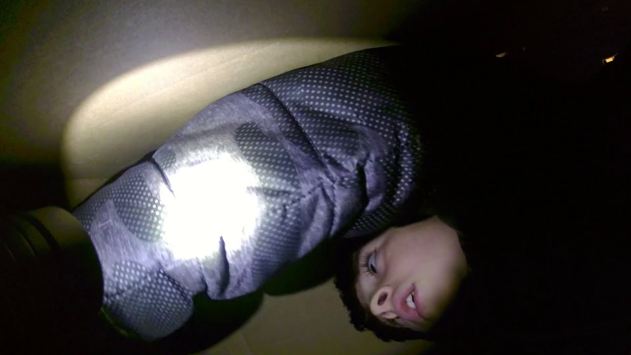 Esacpe Room Box Fort (martivj)