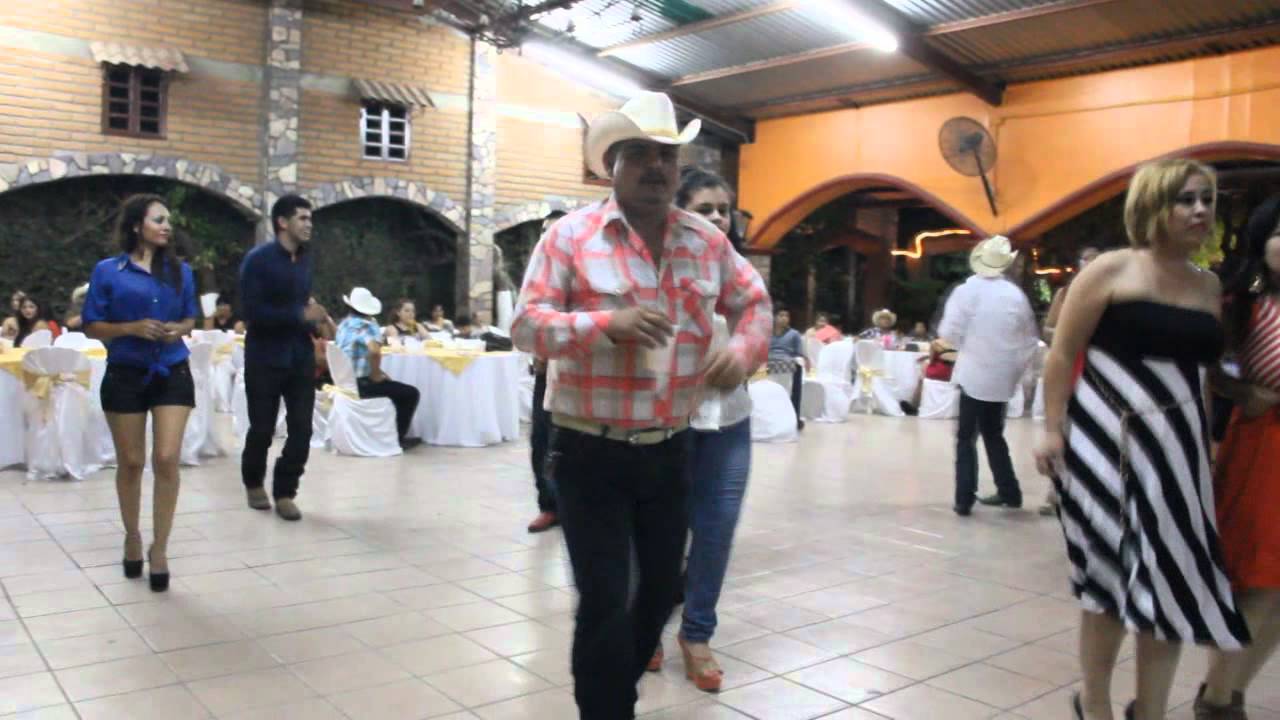 Sabor Norteño - La maquina (Porton Negro)
