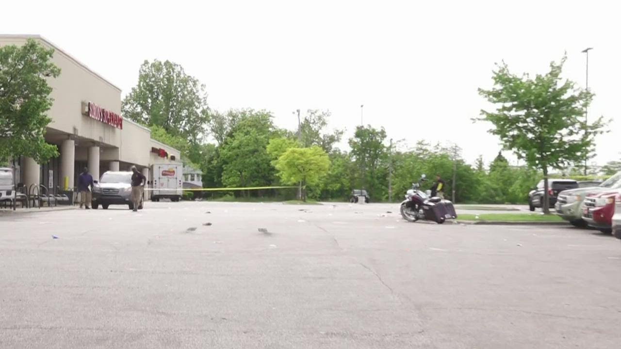 Two women shot outside Family Dollar on Cleveland's east side