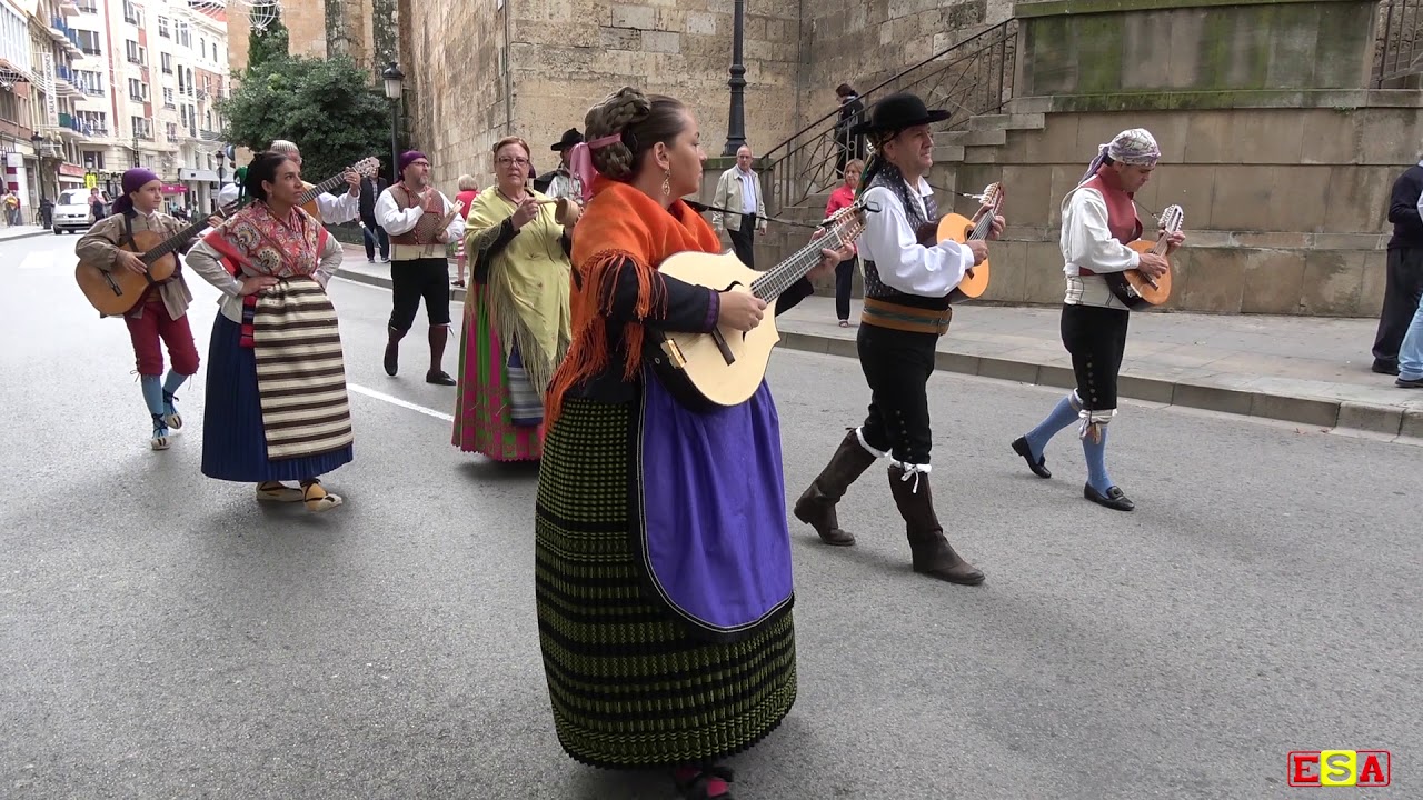Feria de Albacete, 2019  Exaltación del traje manchego, desfile por la calle