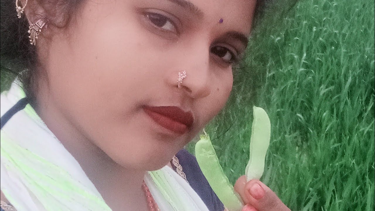 Matar thodne ka live video