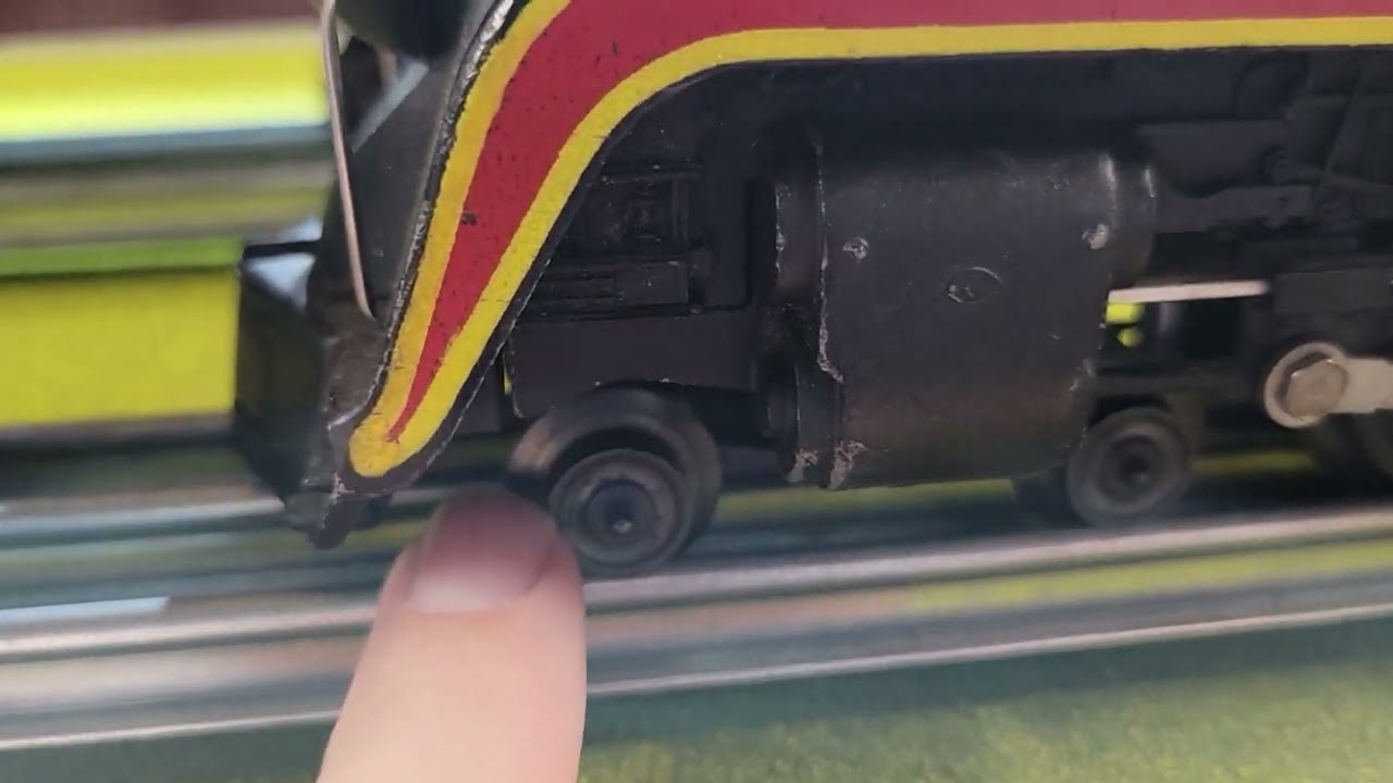 LIONEL Trains 746 vs 8100 N&W J MPC POSTWAR