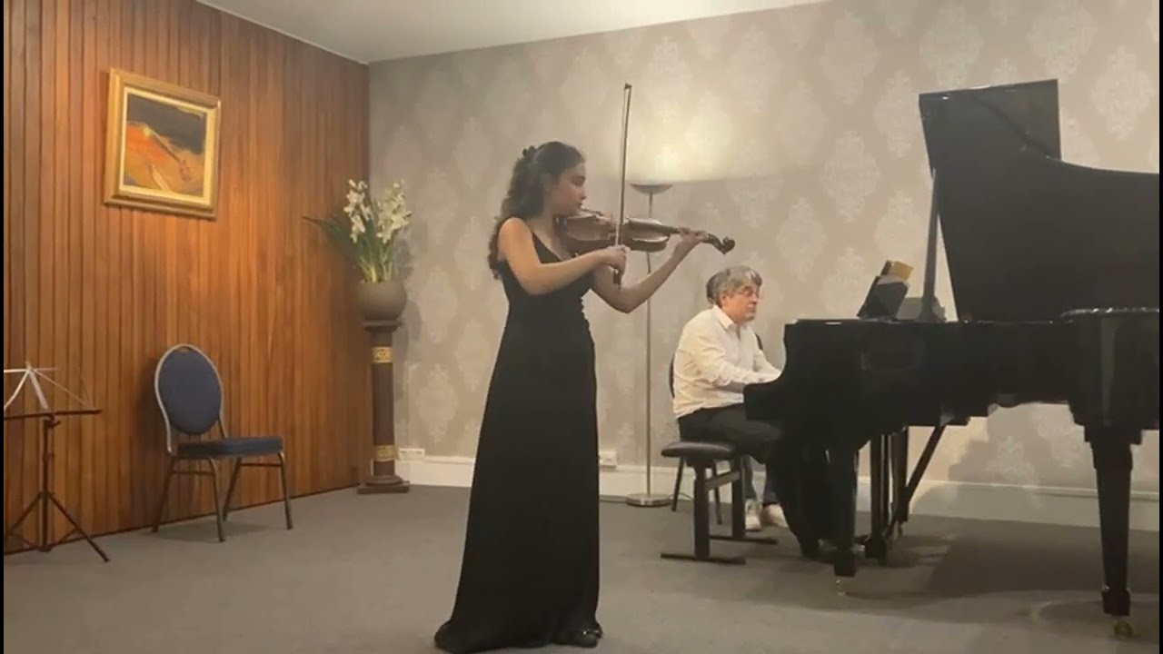Wieniawski, Variations on an Orginal Theme, op.15, Defne Kükürt