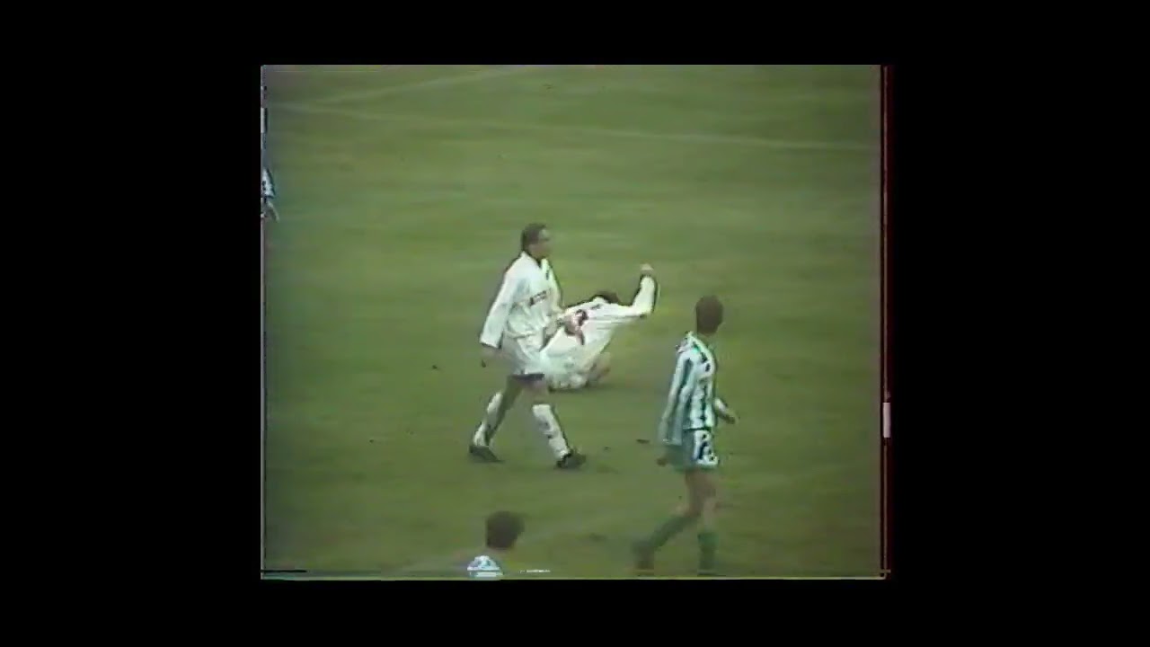 Vasas-Smirnoff &ndash; Ferencv&aacute;ros  0 - 3  Lipcsei P&eacute;ter mesterh&aacute;rmasa. (1992.10.31.)