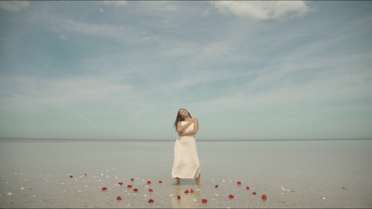Valeria Jasso - El Alma (Video Oficial)