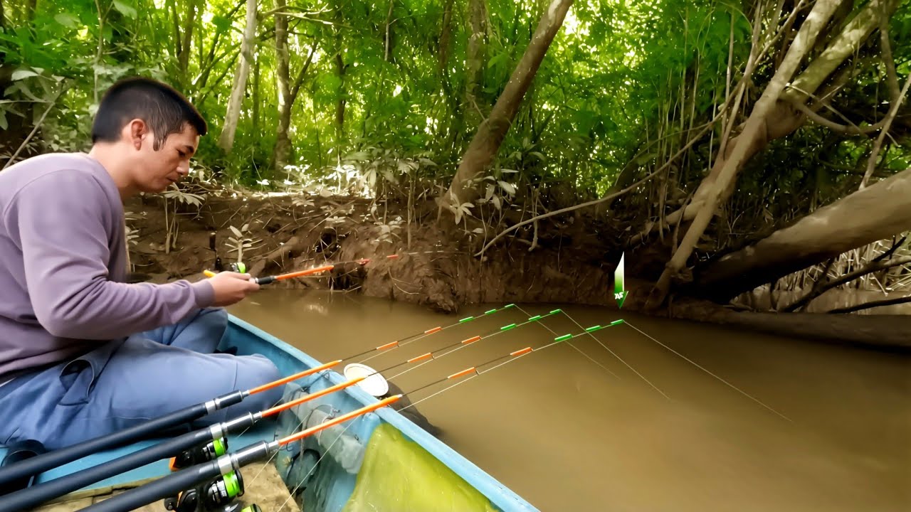 River fishing at low tide - Prawn fishing videos