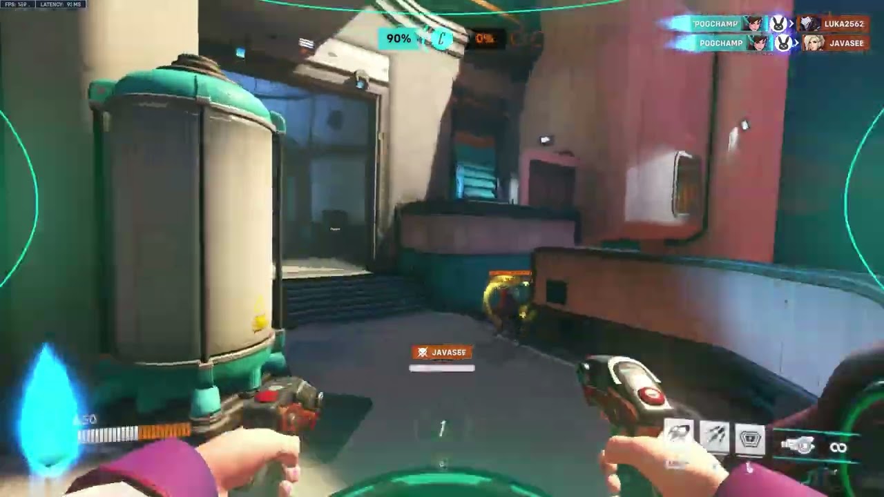 A BOMB #overwatch2 #overwatch #overwatchclips #overwatchmoments #tracer