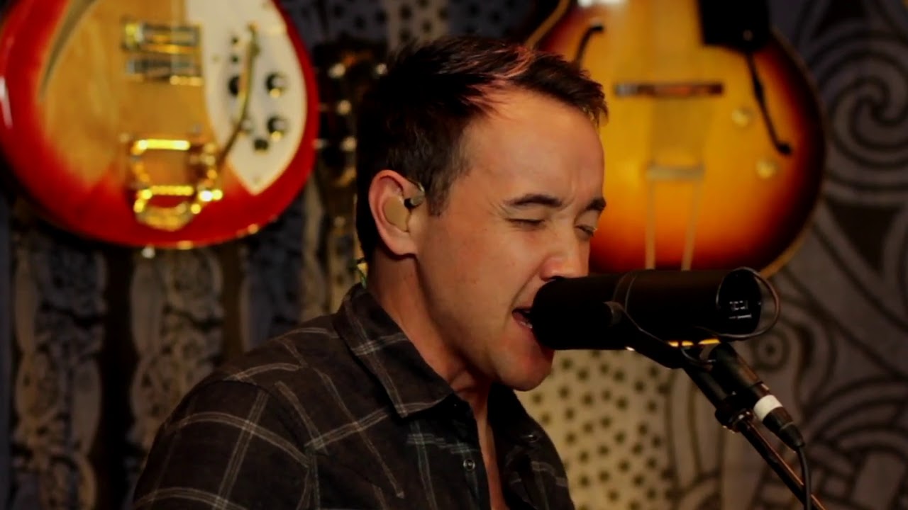 Hoobastank - Don't Look Away (Live at Studio Delux)