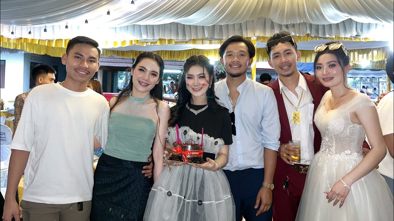 Ep3 เนื่องในโอกาสวันแต่งงานของพี่ชาย อาริต้าย้อนหลังวันเกิดให้พี่สาว🥳🎂(อบอุ่นกันพร้อมหน้า)