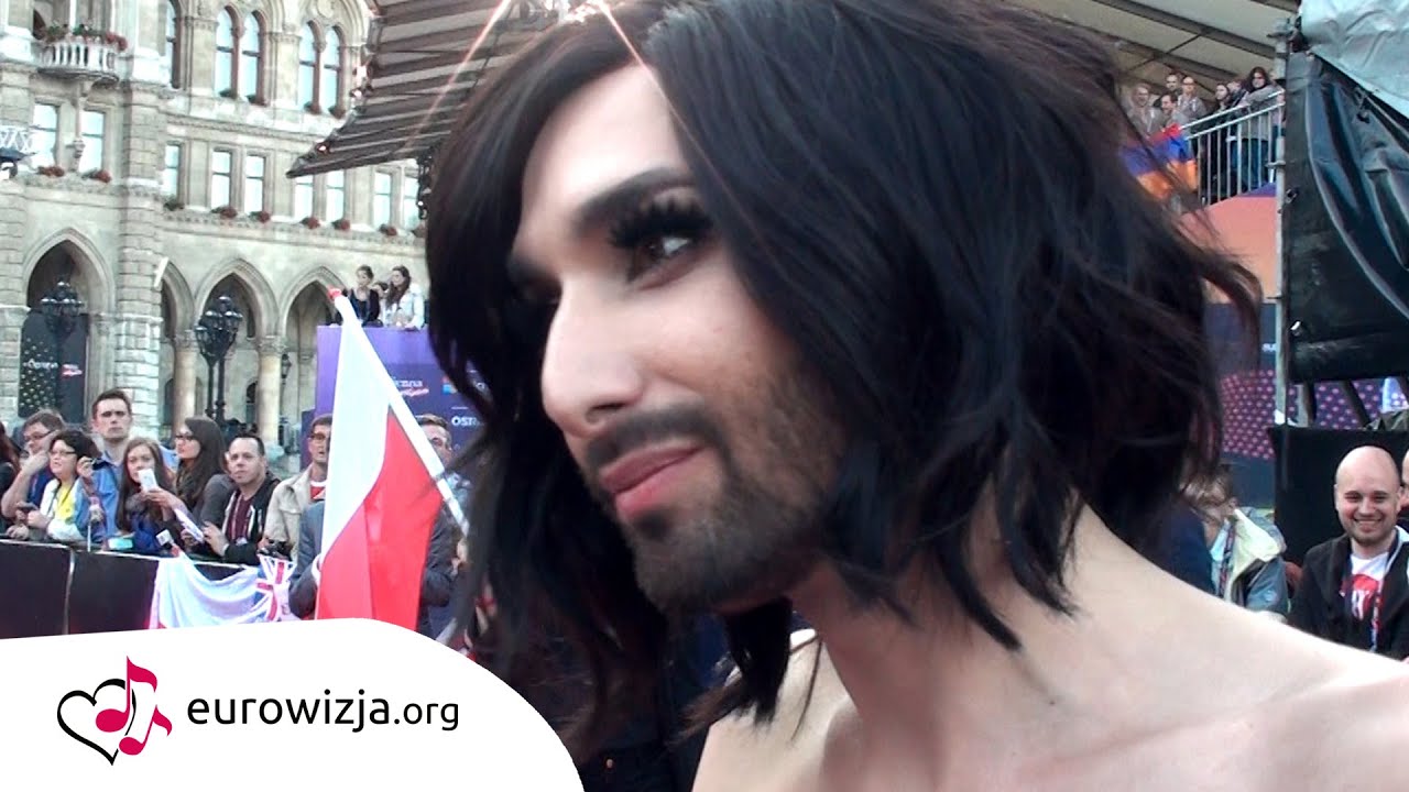 Rozmowa z Conchitą Wurst podczas otwarcia Eurowizji 2015