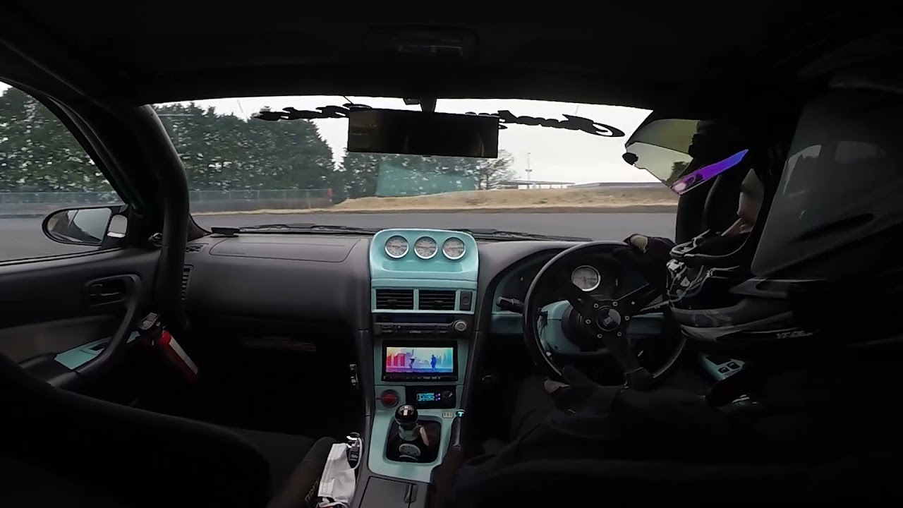 R34 skyline drift at Fuji speedway drift park.Drift driving for the first time in a year