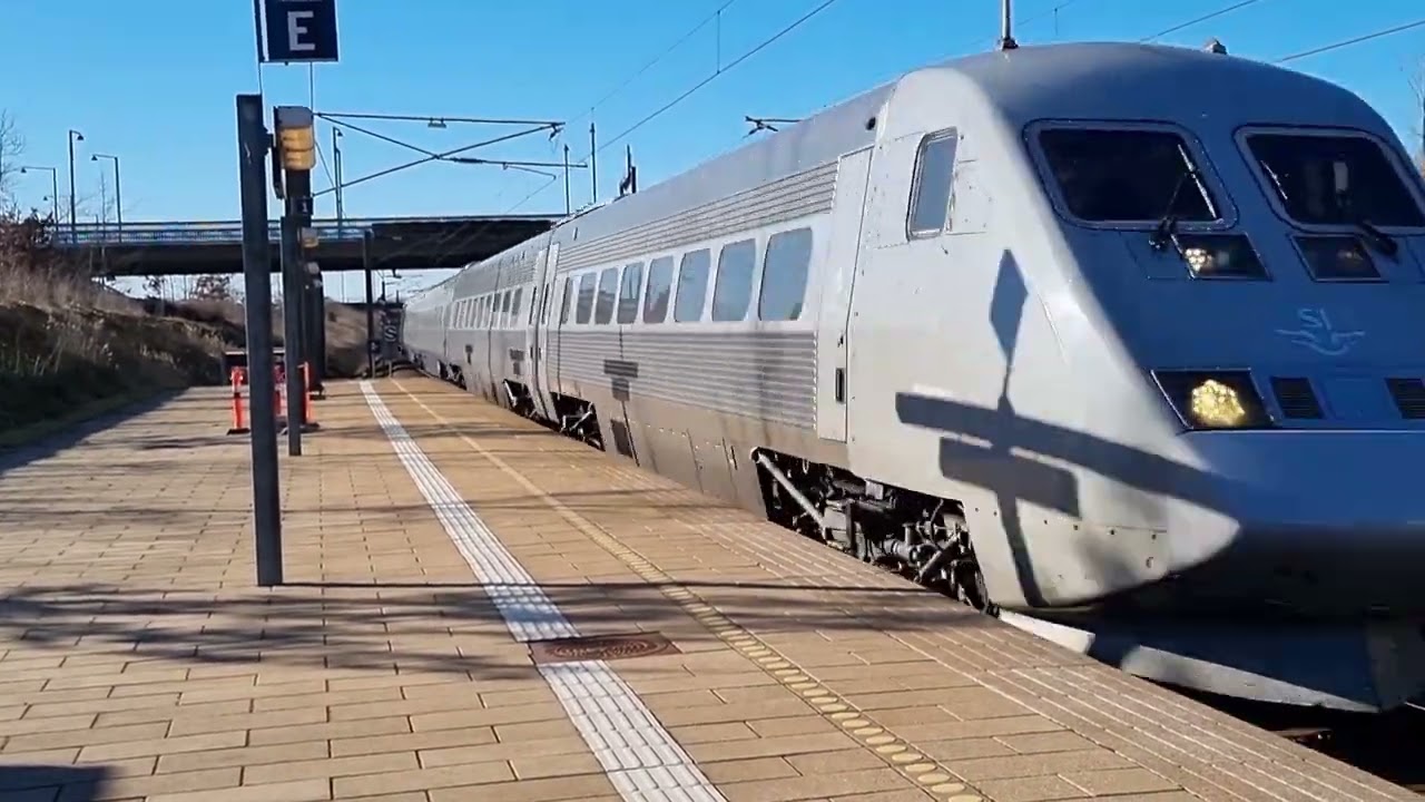 Gennemkørende Tog på Ørestad Station