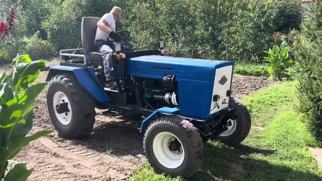 Копаем картофель 2023. Самодельный трактор Т-25 4х4
