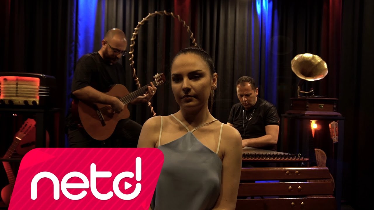 Beyza - Şu Karşıki Dağda Kar Var Duman Yok