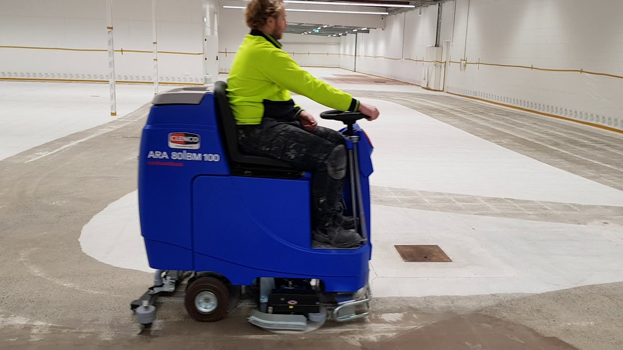 Concrete Scrubbing Machine