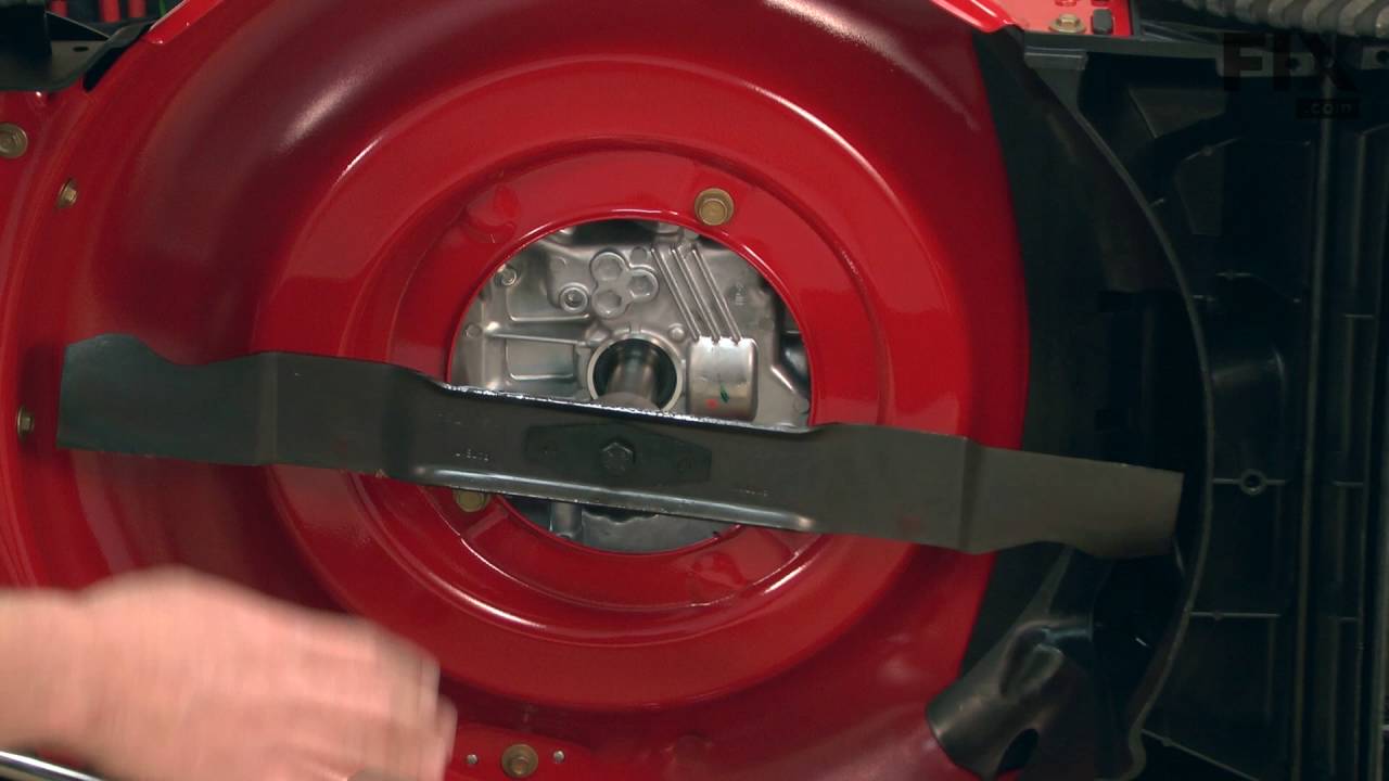 Troy-Bilt Lawn Mower Repair &ndash; How to Replace the Mulching Blade