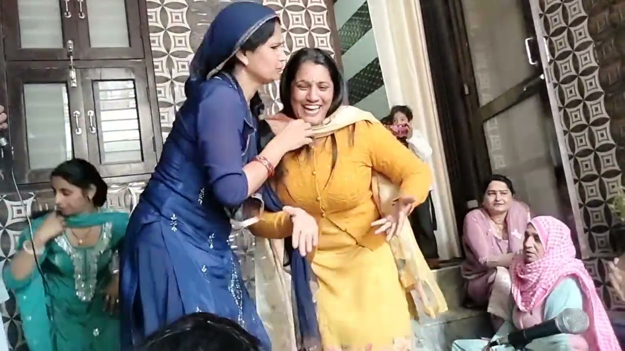 थारी नीतू तो घणे चाले कर दे स .....देख लो 🙏🙏🙏🙏🥰🎉🎉 