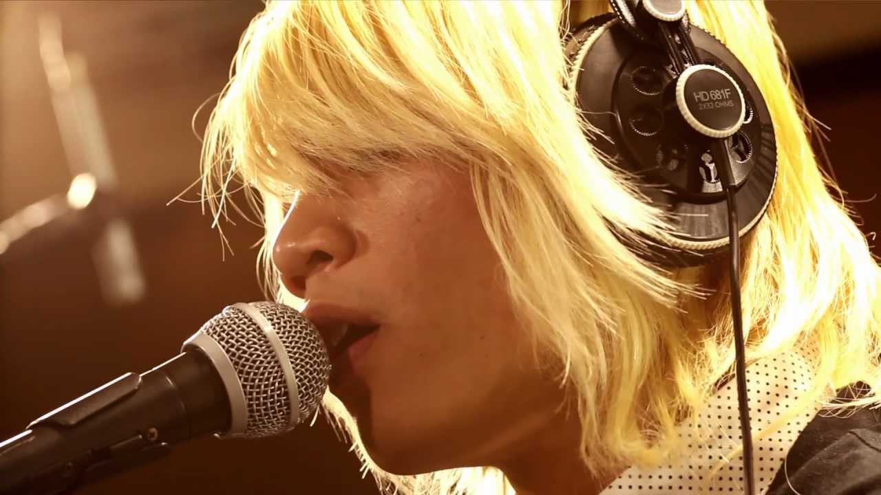 Mary See the Future - Close to You (Cover) /// 2012 Music Session