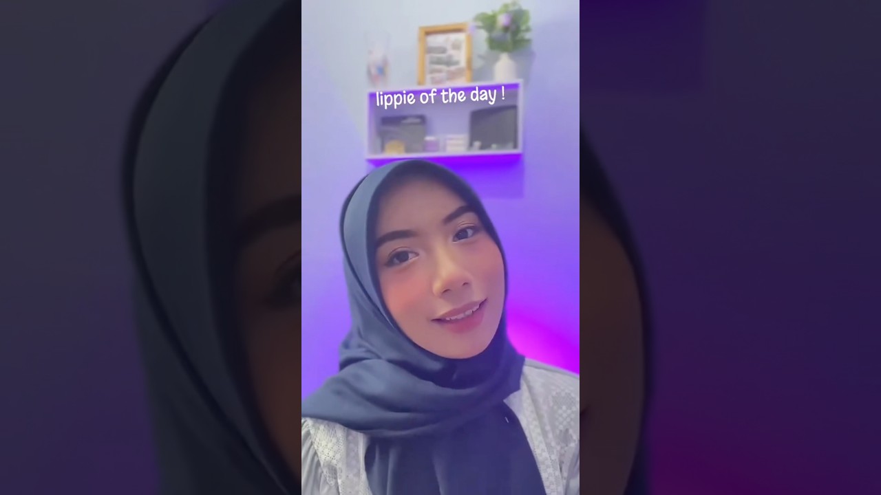 Lippie of the day ! Gogotales lipmud